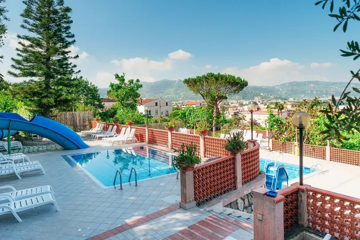 Pool-2
