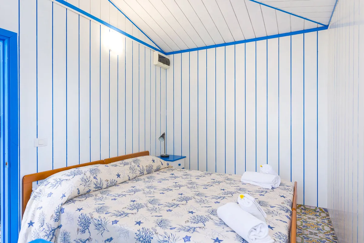 One-bedroom bungalow for 6 guests